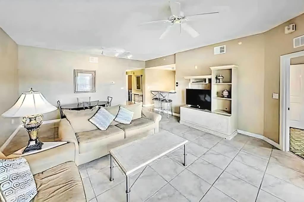 Entire Rental 3-Br Minutes From Disney X8 Hot Tub Apartment 2204 Orlando Buitenkant foto