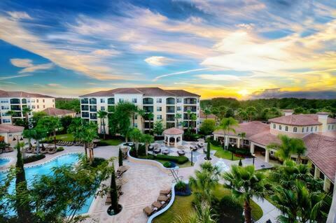 Entire Rental 3-Br Minutes From Disney X8 Hot Tub Apartment 2204 Orlando Buitenkant foto